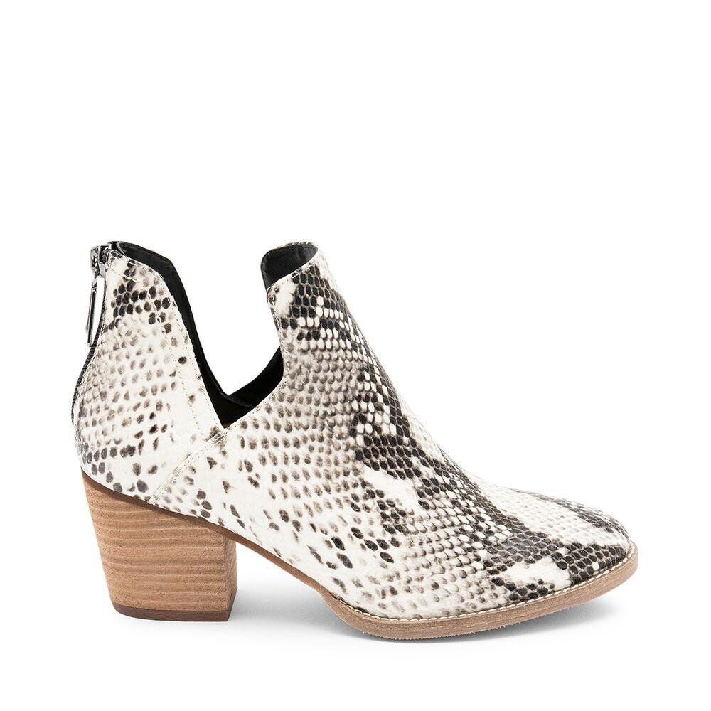 Blondo Neda waterproof snake bootie Size 7